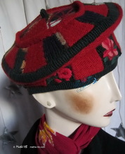  beret, green and red wool, spring flower hat