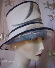 chapeau-été coton pastel-bleu-abstrait et sable-blanc ligné nuit-marine